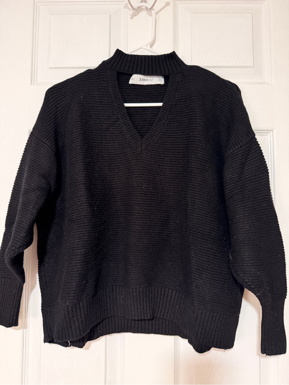 Zara Black Ribbed V-Neck Sweater